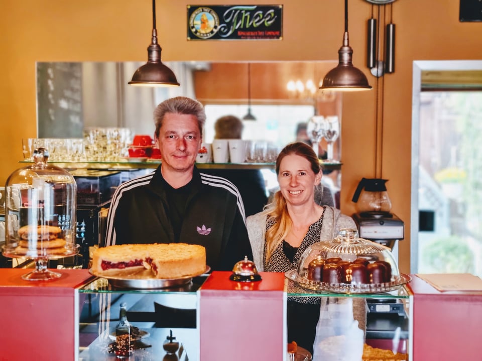 Café owners